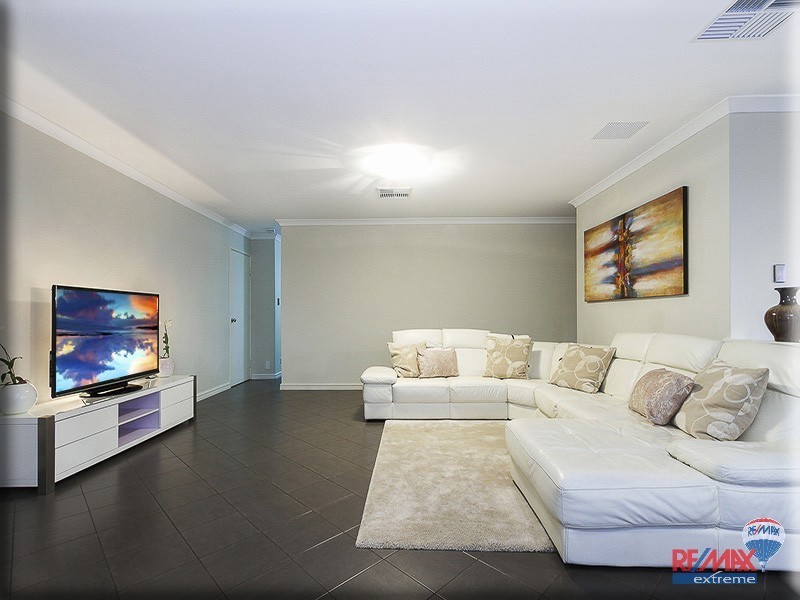 17 Swavesey Avenue, Butler WA 6036