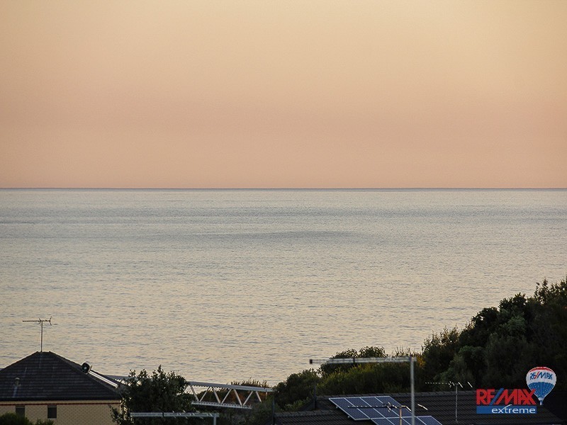 130 Lagoon Drive, Yanchep WA 6035