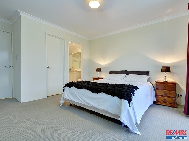 11 Biterax Elbow, Banksia Grove WA 6031