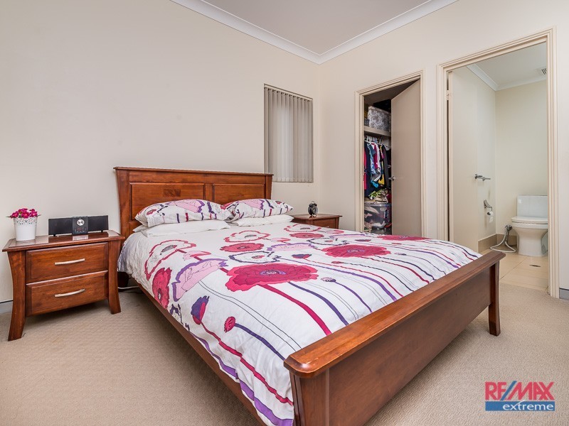 41/6 Walsh Loop, Joondalup WA 6027