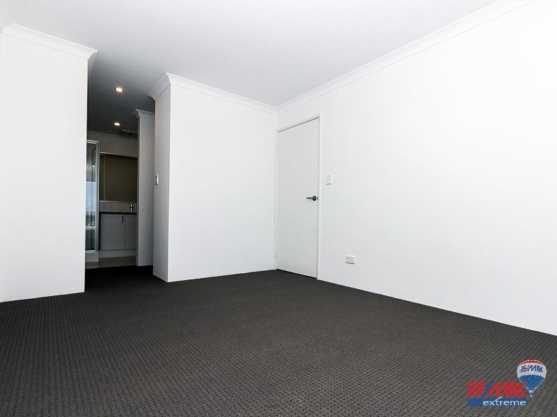 60 Skysail Ave, Alkimos WA 6038