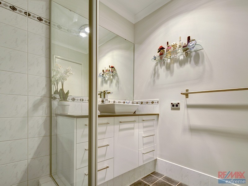 8 Panama Road, Butler WA 6036