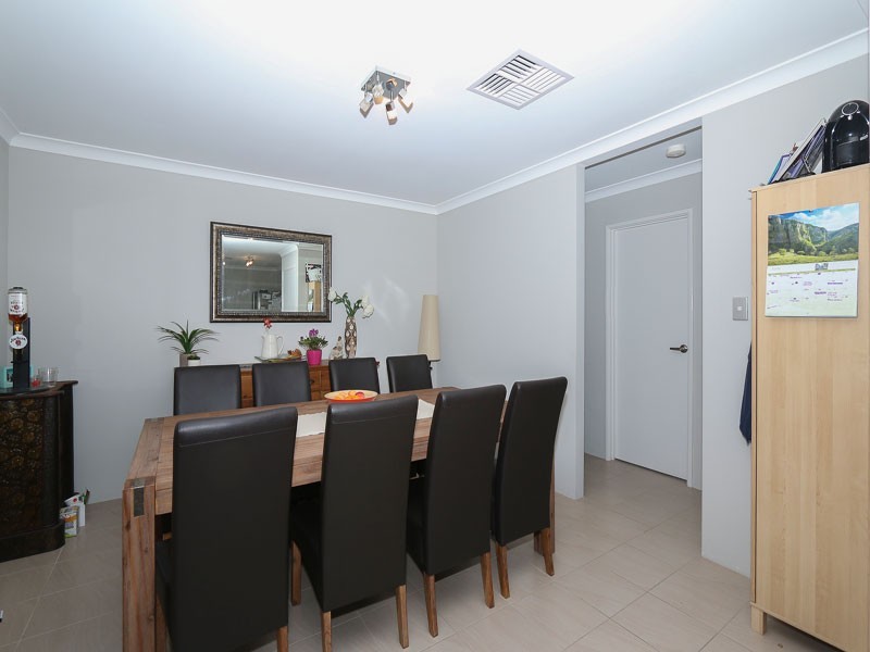 5 Halesworth Parade, Butler WA 6036