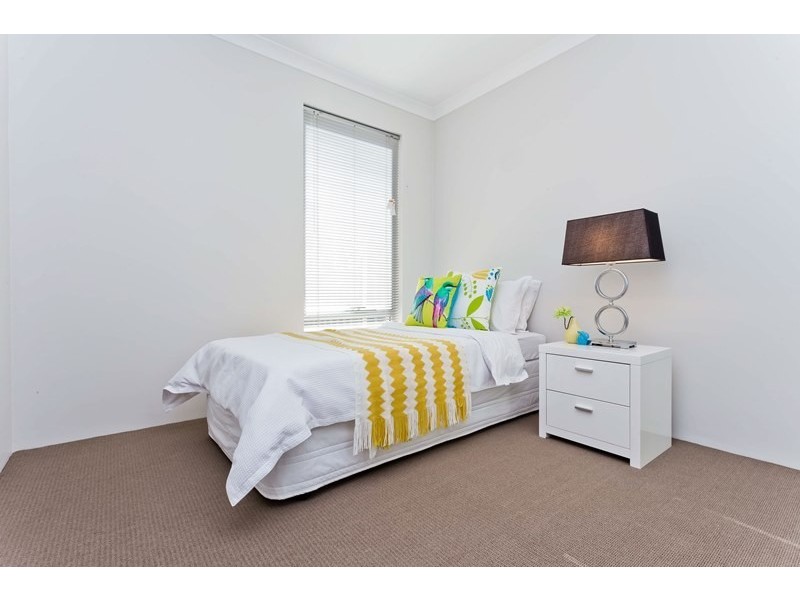 2/46 Goundrey Drive, Pearsall WA 6065