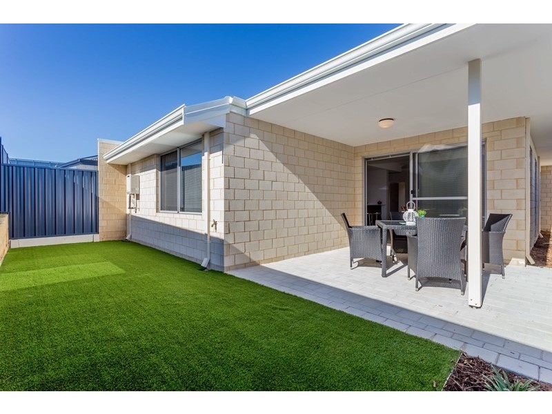 2/46 Goundrey Drive, Pearsall WA 6065