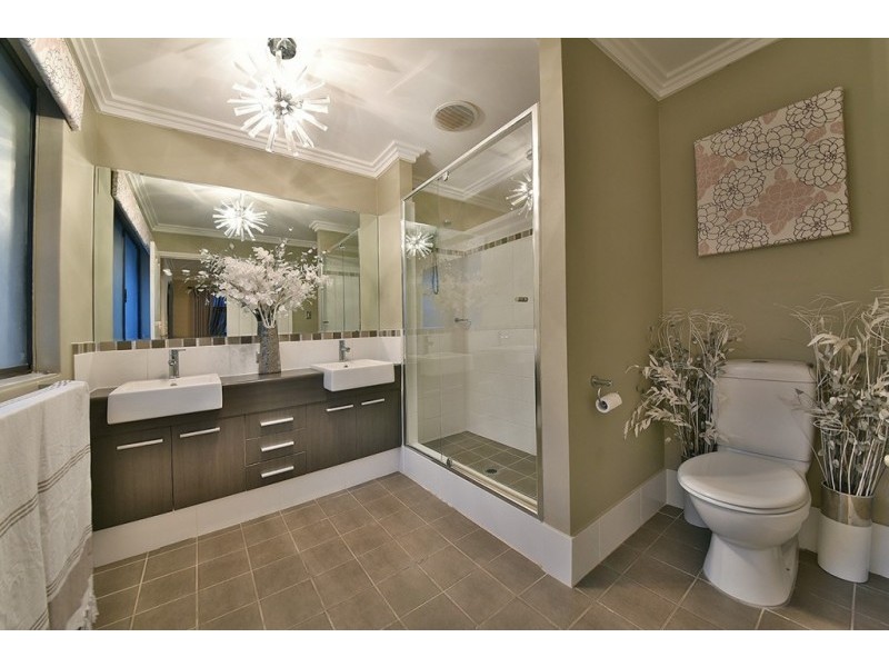 15 Coolidge Gardens, Tapping WA 6065