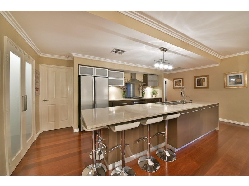 15 Coolidge Gardens, Tapping WA 6065