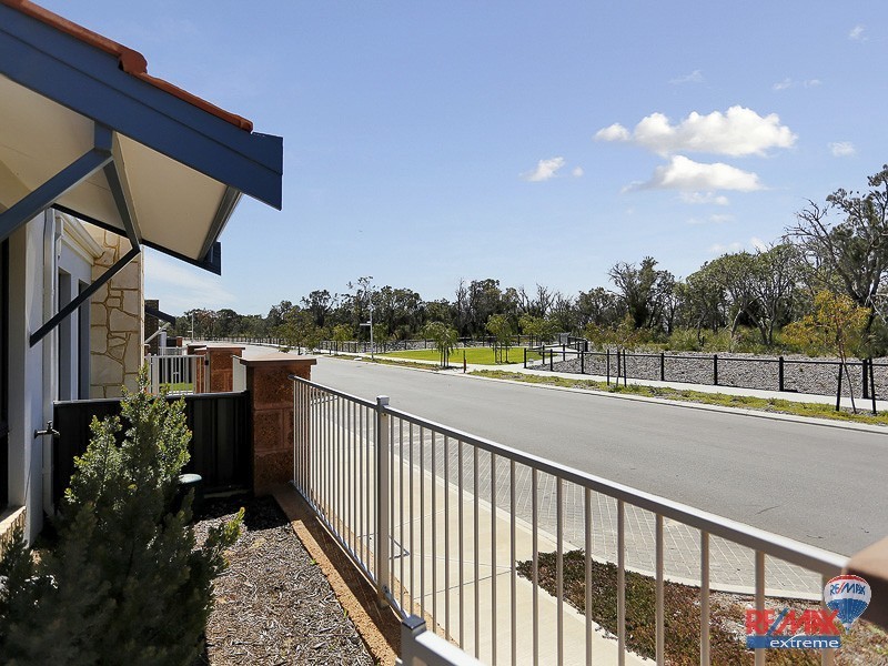 29 Glasshouse Drive, Banksia Grove WA 6031