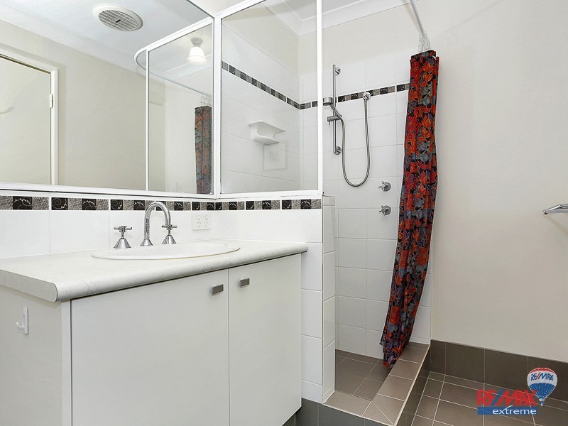 29 Glasshouse Drive, Banksia Grove WA 6031