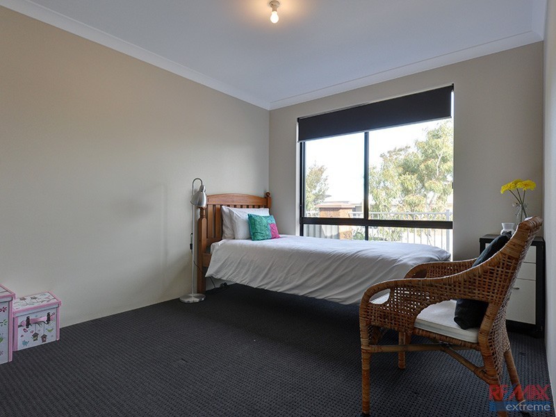 117 Joseph Banks Blvd, Banksia Grove WA 6031
