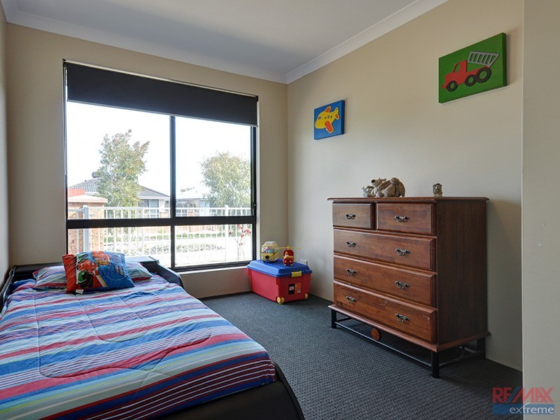 117 Joseph Banks Blvd, Banksia Grove WA 6031