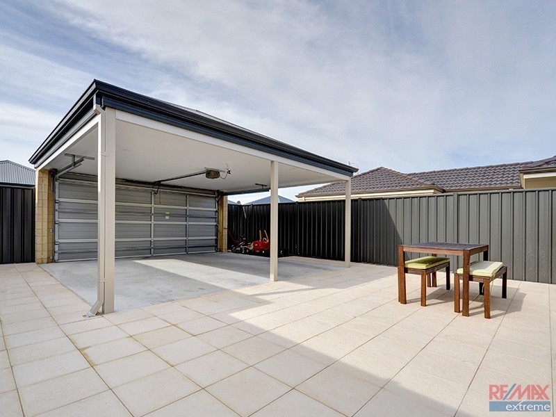 117 Joseph Banks Blvd, Banksia Grove WA 6031