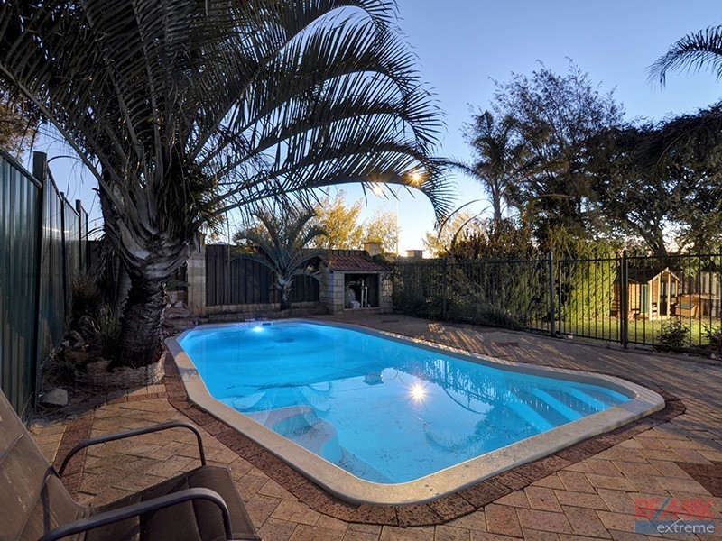 4 Rosneath Terrace, Kinross WA 6028