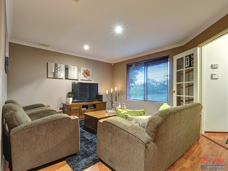 4 Rosneath Terrace, Kinross WA 6028