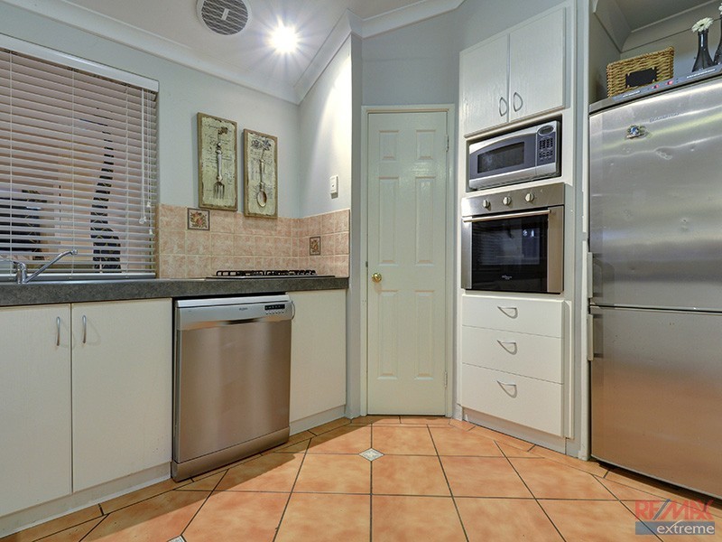 4 Rosneath Terrace, Kinross WA 6028