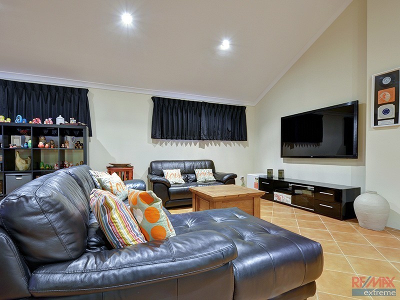 4 Rosneath Terrace, Kinross WA 6028