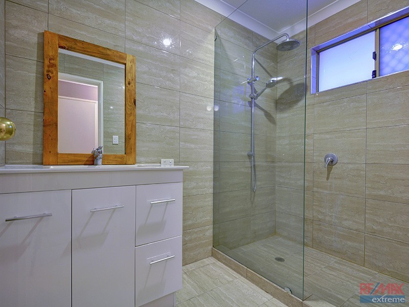 4 Rosneath Terrace, Kinross WA 6028