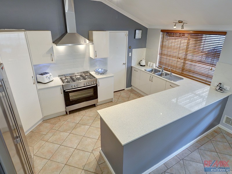 64 Archer Street, Pearsall WA 6065