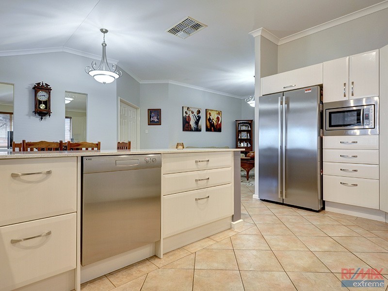 64 Archer Street, Pearsall WA 6065