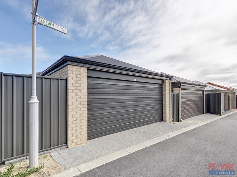 74 Bauer Circle, Banksia Grove WA 6031