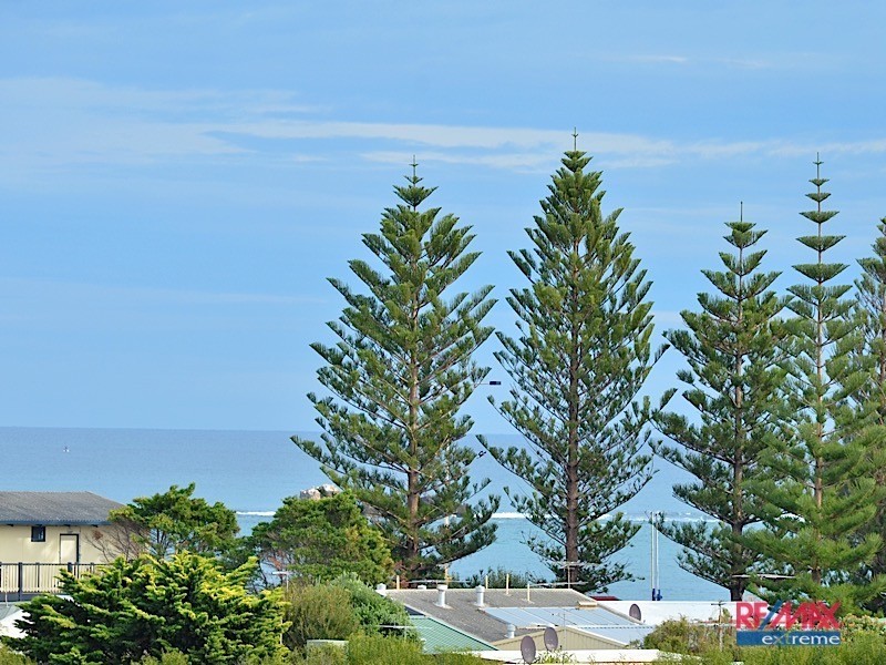 55 Blackpool Promanade, Iluka WA 6028