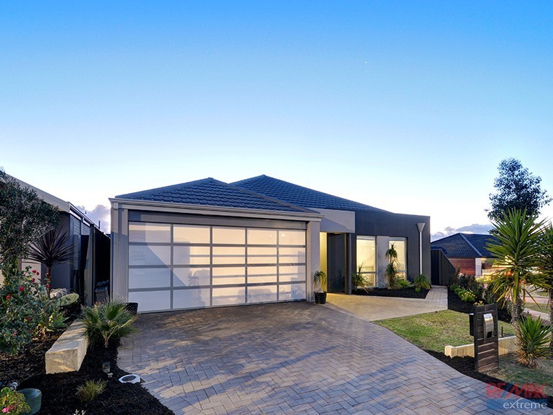 27 Serrata Road*, Banksia Grove WA 6031