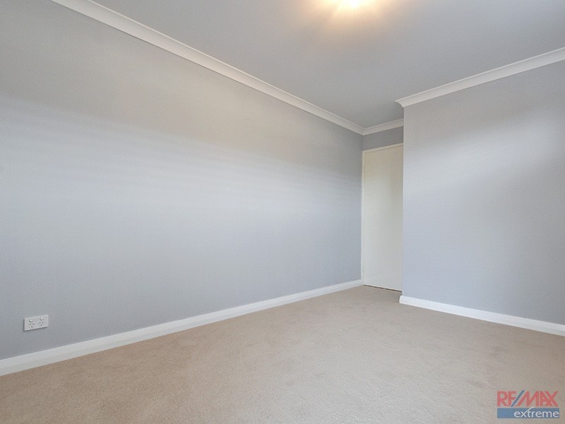 125 Joseph Banks Blvd, Banksia Grove WA 6031