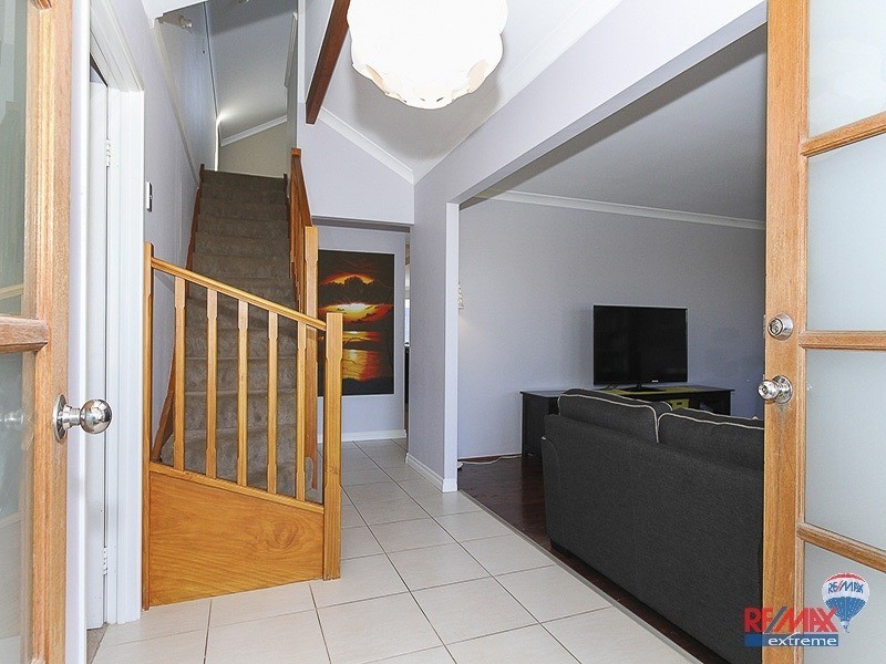 10 Worcester Loop, Butler WA 6036