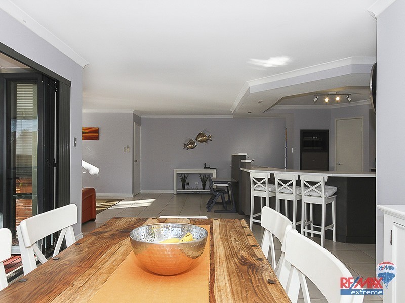 10 Worcester Loop, Butler WA 6036