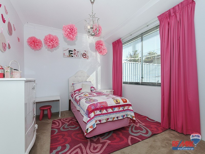 10 Worcester Loop, Butler WA 6036