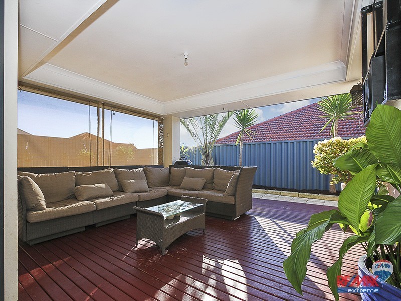 10 Worcester Loop, Butler WA 6036