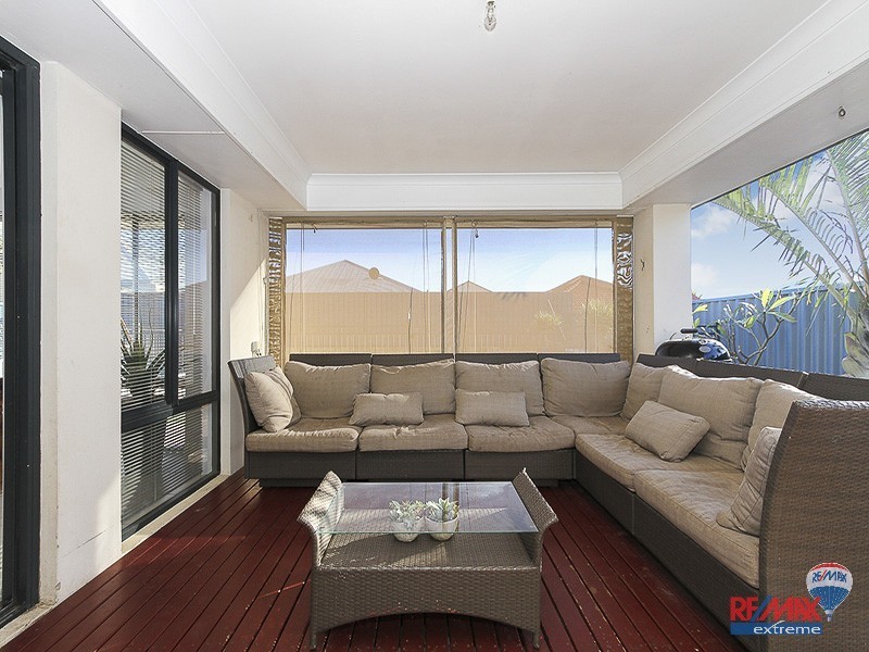 10 Worcester Loop, Butler WA 6036