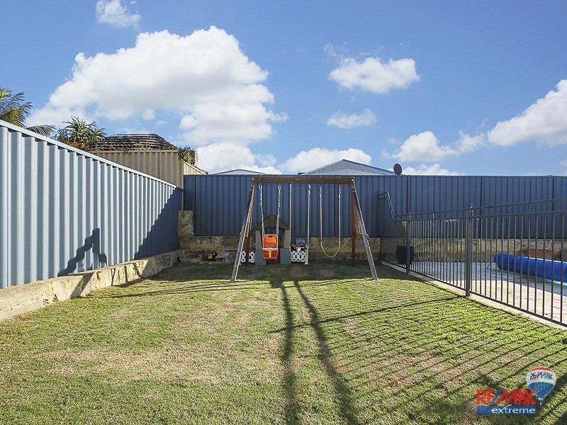 10 Worcester Loop, Butler WA 6036