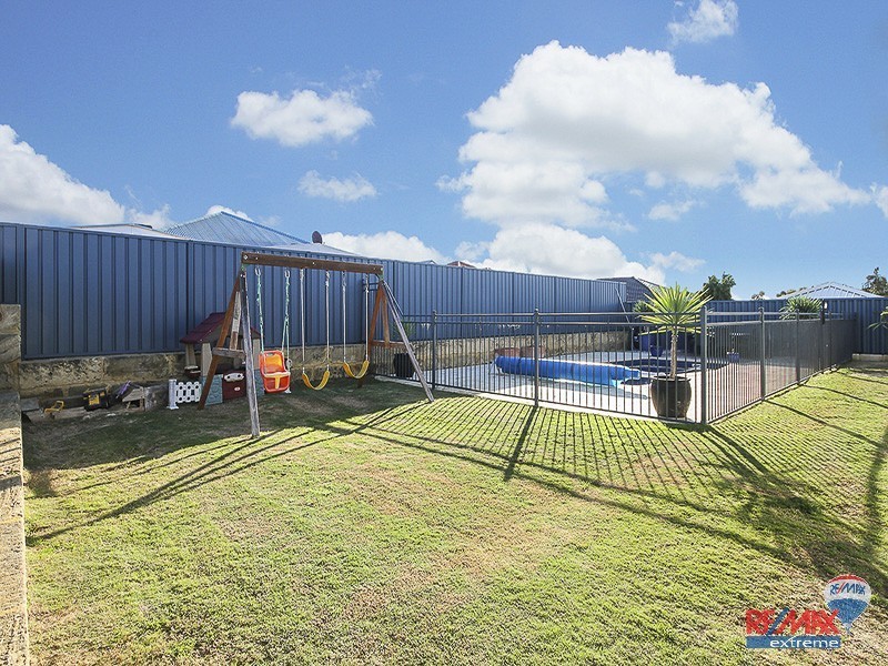 10 Worcester Loop, Butler WA 6036