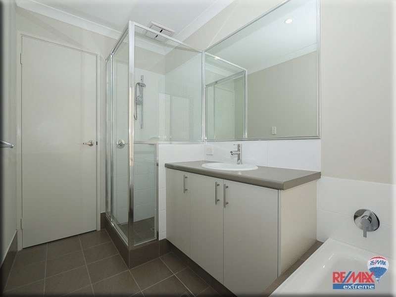 1/44 Leeway Loop, Alkimos WA 6038