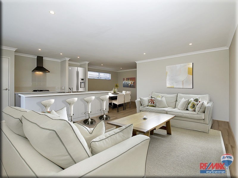 1/44 Leeway Loop, Alkimos WA 6038