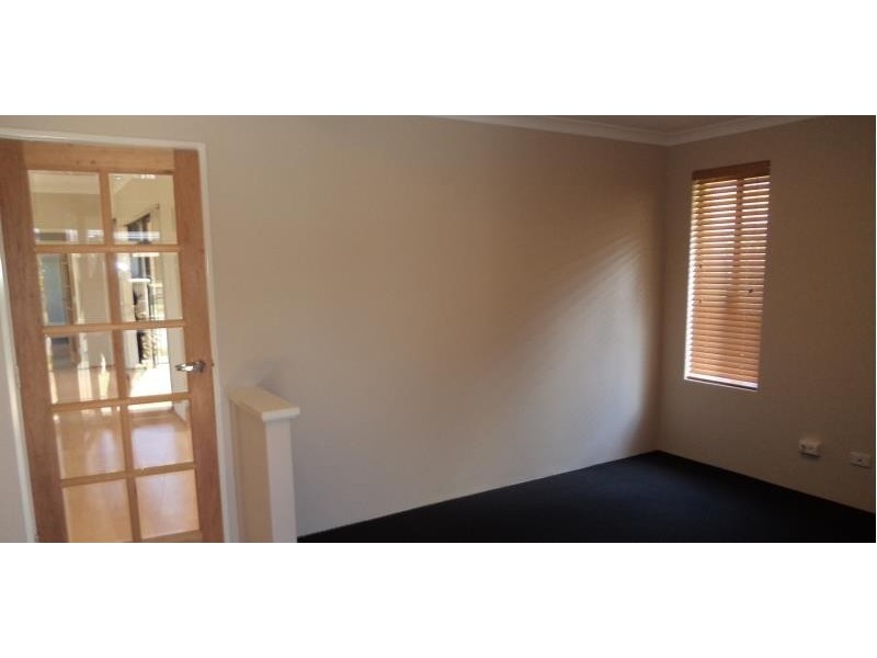 11 Panama Road, Butler WA 6036