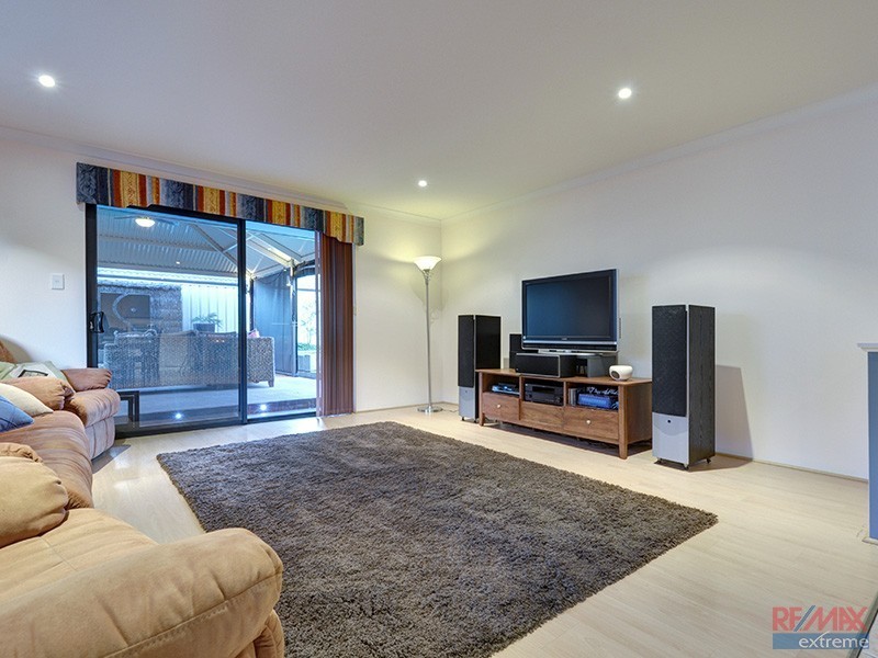 4 Rosedale Vista, Hocking WA 6065