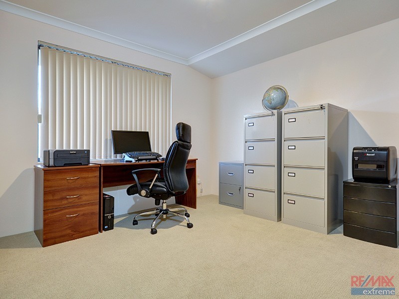 4 Rosedale Vista, Hocking WA 6065