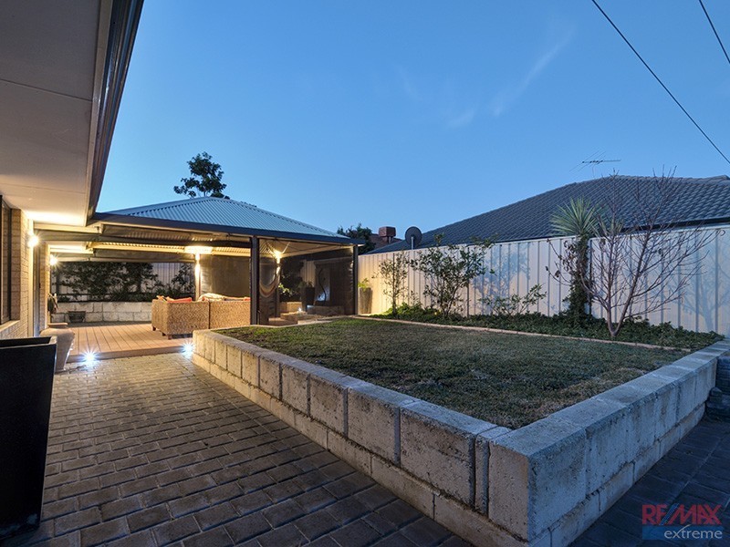 4 Rosedale Vista, Hocking WA 6065