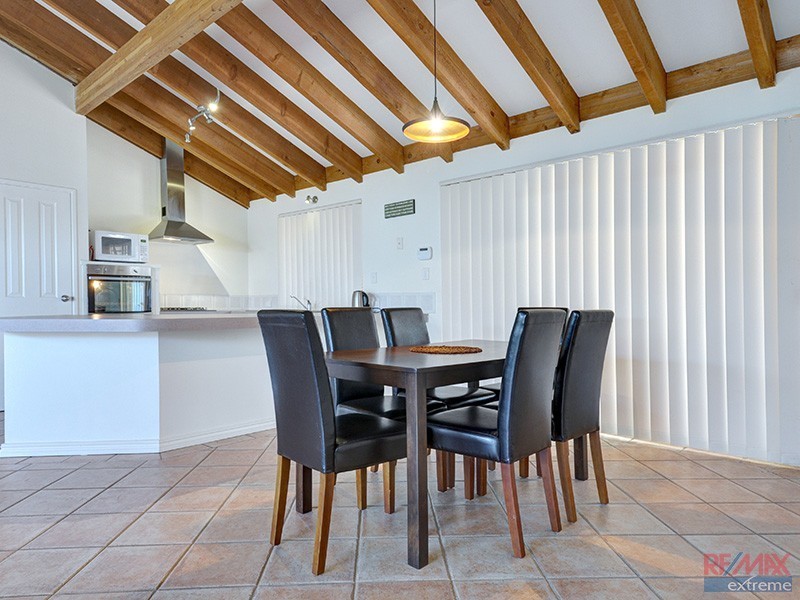 32 Gardiner Heights, Kinross WA 6028