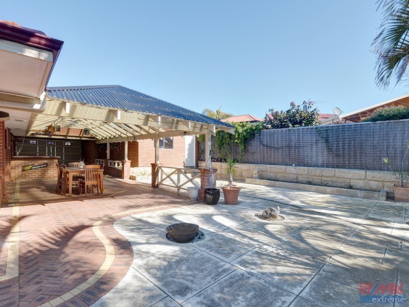 32 Gardiner Heights, Kinross WA 6028