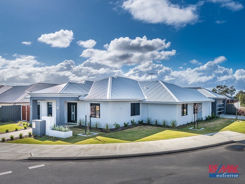 64 Raeside Drive, Landsdale WA 6065