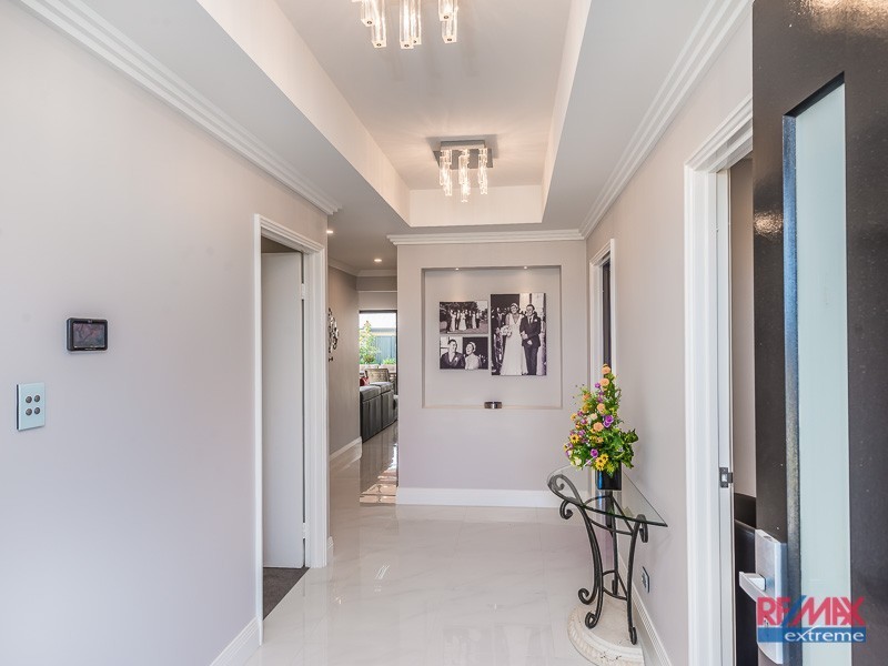 64 Raeside Drive, Landsdale WA 6065