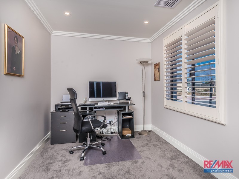 64 Raeside Drive, Landsdale WA 6065