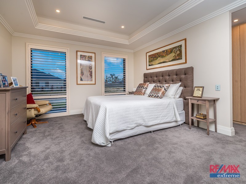 64 Raeside Drive, Landsdale WA 6065