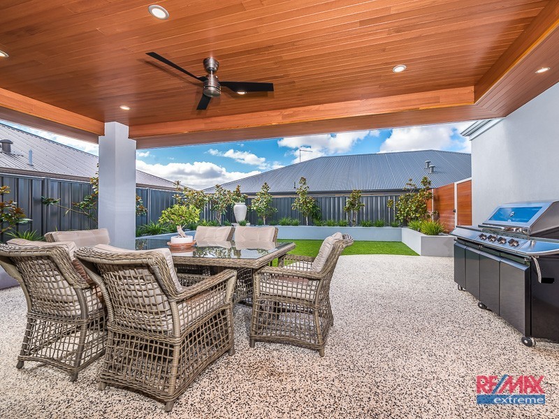 64 Raeside Drive, Landsdale WA 6065