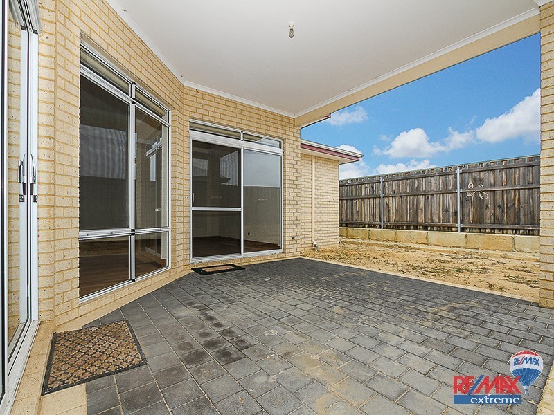 7 McClements Drive, Yanchep WA 6035