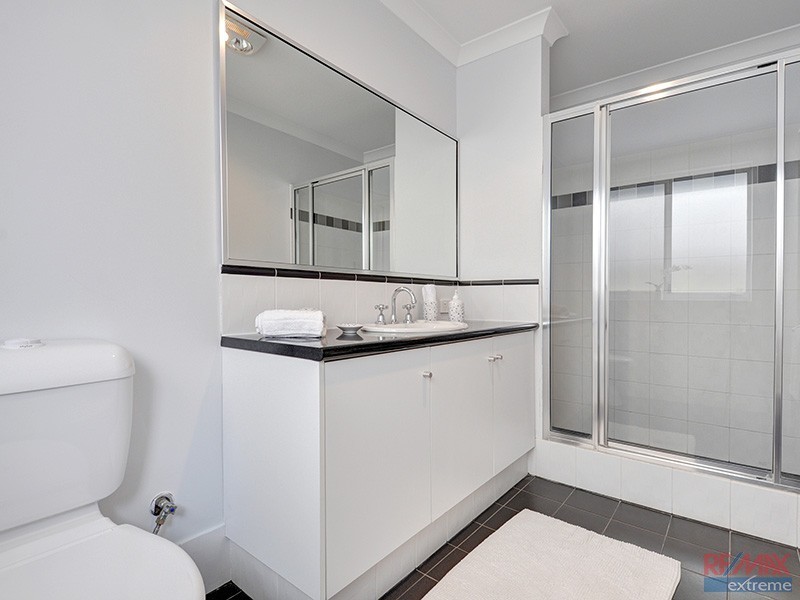 4 Siena Link, Ashby WA 6065