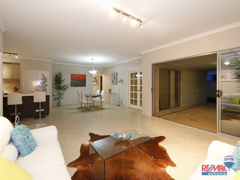 9 Dalmeny Link, Burns Beach WA 6028